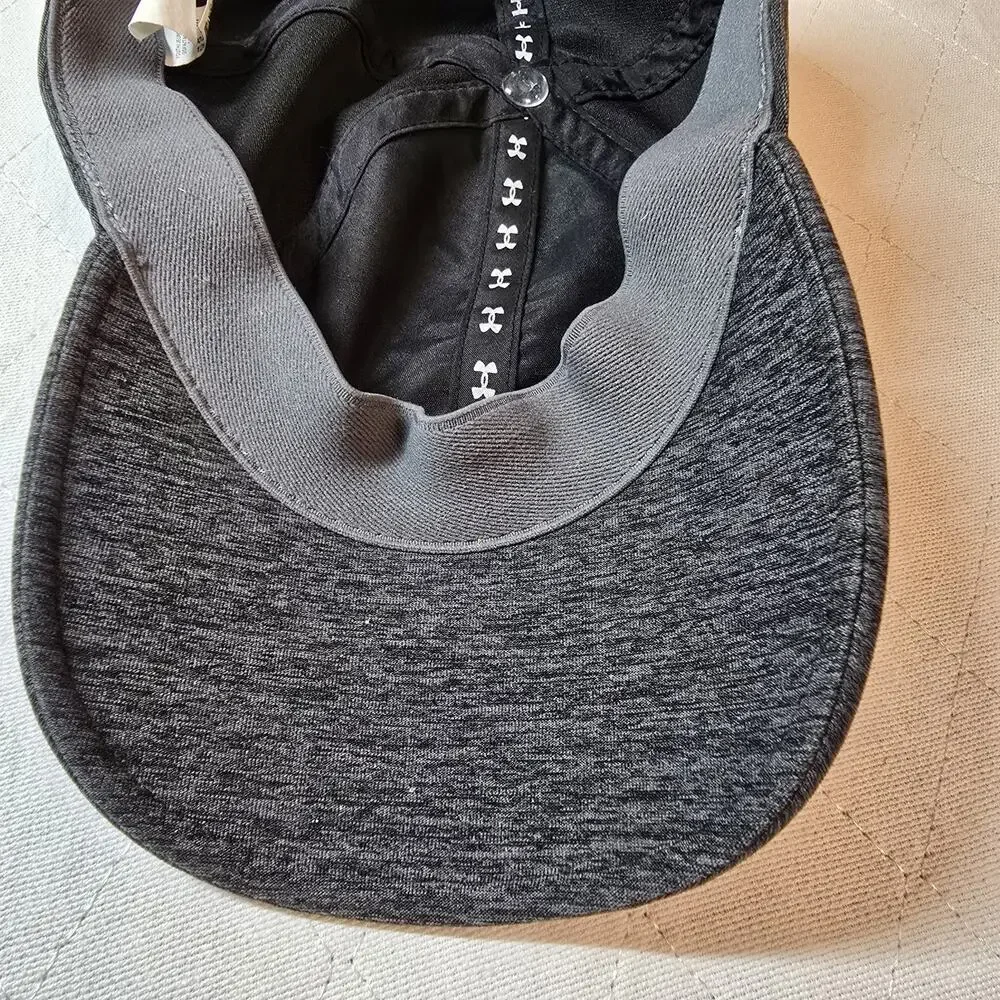 Under Armour Hat Cap Strapback Girls Gray Pink Adjustable Embroidered Logo Youth